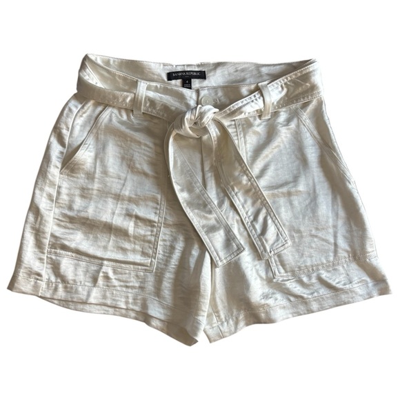 Banana Republic White Cream High Waist Women's Shorts - Picture 1 of 9